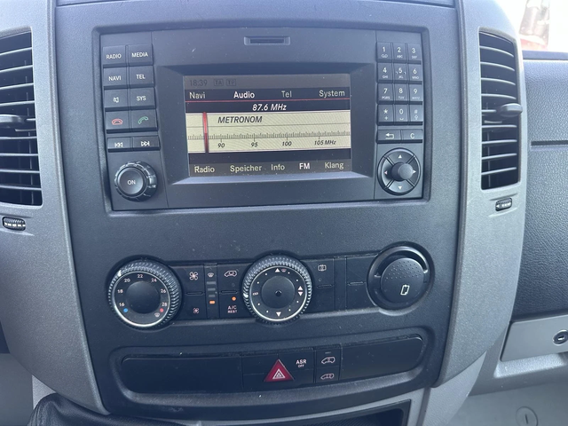 VW Crafter - автомобили, коли, обяви за нови и употребявани 11