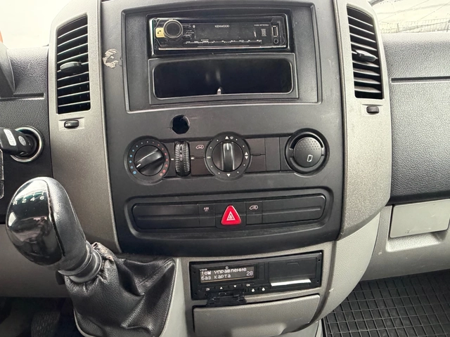 VW Crafter ПЪТНА ПОМОЩ* СОБСТВЕН ЛИЗИНГ - автомобили, коли, обяви за нови и употребявани 8