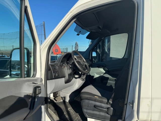VW Crafter 4+ 1 - автомобили, коли, обяви за нови и употребявани 6