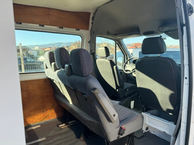 VW Crafter 4+ 1 - автомобили, коли, обяви за нови и употребявани 9