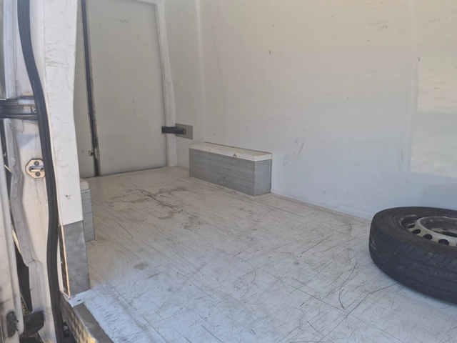VW Crafter 2.0TDI ХЛАДИЛЕН - автомобили, коли, обяви за нови и употребявани 10