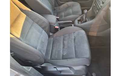 VW Gol 1.6TDI 105h.p!!ОБСЛУЖЕНА!!Гр.отг.и регистрация!! - автомобили, коли, обяви за нови и употребявани 13