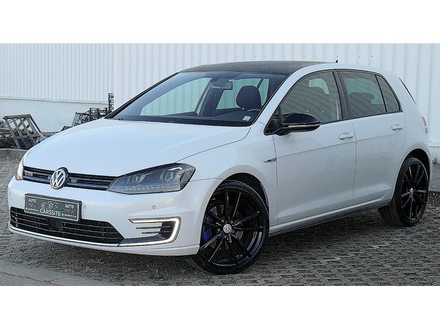 VW Golf 1.4 GTE/DSG/KAMERA/DISTRONIC/LED/TOP - автомобили, коли, обяви за нови и употребявани 0