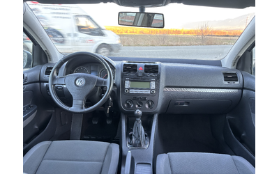Vw Golf 1.6 102к.с. - автомобили, коли, обяви за нови и употребявани 11