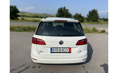 vw-golf-1-6-tdi-sportsvan - 4