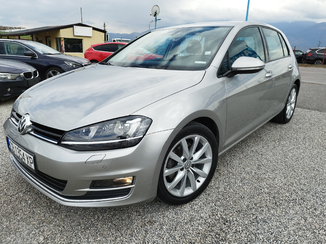 VW Golf 1.6TDI 110 к.с. HIGH LINE АВТОМАТ - автомобили, коли, обяви за нови и употребявани 0