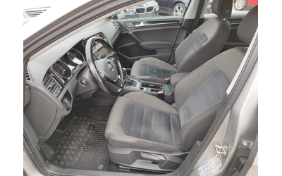 VW Golf 1.6TDI 110 к.с. HIGH LINE АВТОМАТ - автомобили, коли, обяви за нови и употребявани 16