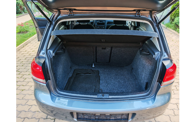 VW Golf ==1.6TDI== - автомобили, коли, обяви за нови и употребявани 16