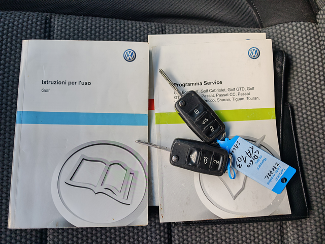 VW Golf ==1.6TDI== - автомобили, коли, обяви за нови и употребявани 18