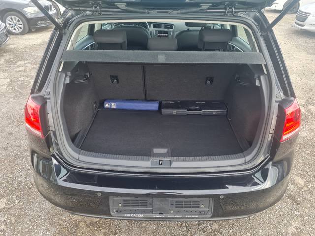 VW Golf 1.6TDI ПЕРФЕКТЕН - автомобили, коли, обяви за нови и употребявани 6