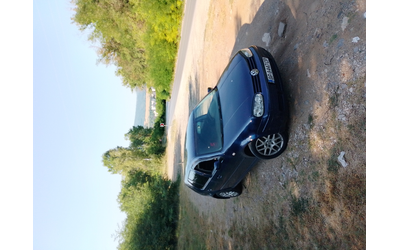 VW Golf 1.9 - автомобили, коли, обяви за нови и употребявани 15