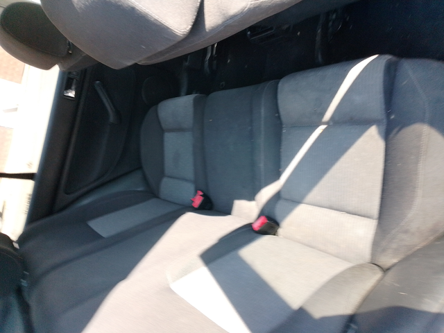 VW Golf 1.9 - автомобили, коли, обяви за нови и употребявани 7