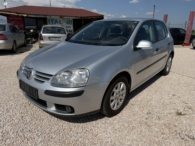 VW Golf 1.9tdi. 105к.с - автомобили, коли, обяви за нови и употребявани 0