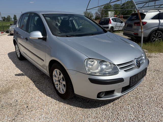 VW Golf 1.9tdi. 105к.с - автомобили, коли, обяви за нови и употребявани 1