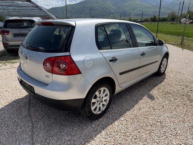 VW Golf 1.9tdi. 105к.с - автомобили, коли, обяви за нови и употребявани 4