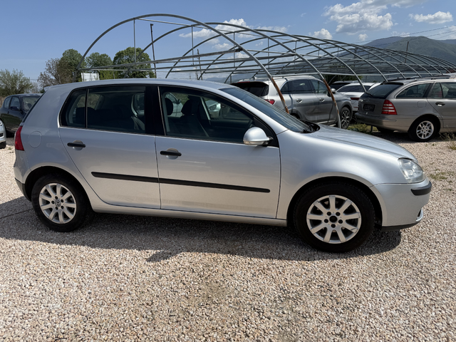 VW Golf 1.9tdi. 105к.с - автомобили, коли, обяви за нови и употребявани 5