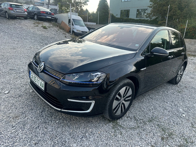 VW Golf E- Golf НАВИГАЦИЯ ДИСТРОНИК - автомобили, коли, обяви за нови и употребявани 0