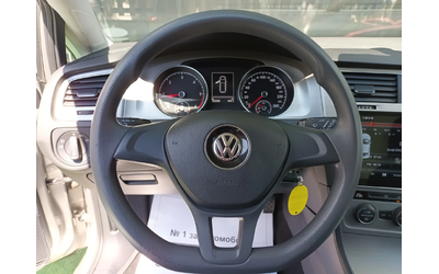 VW Golf 1.6TDI/NAVI - автомобили, коли, обяви за нови и употребявани 12