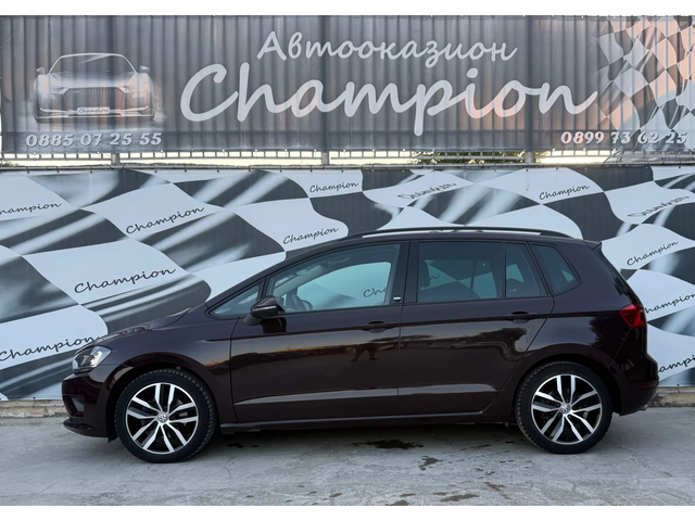 VW Golf Спорт ван - автомобили, коли, обяви за нови и употребявани 7