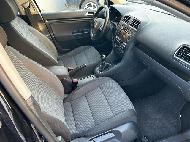 VW Golf, 2012 г., 250000 км, 105 к.с. - автомобили, коли, обяви за нови и употребявани 13