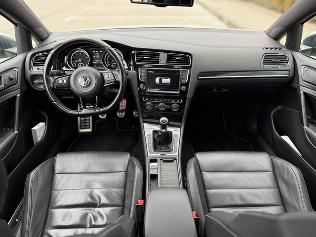 VW Golf 2.0TSI R 4motion - автомобили, коли, обяви за нови и употребявани 11