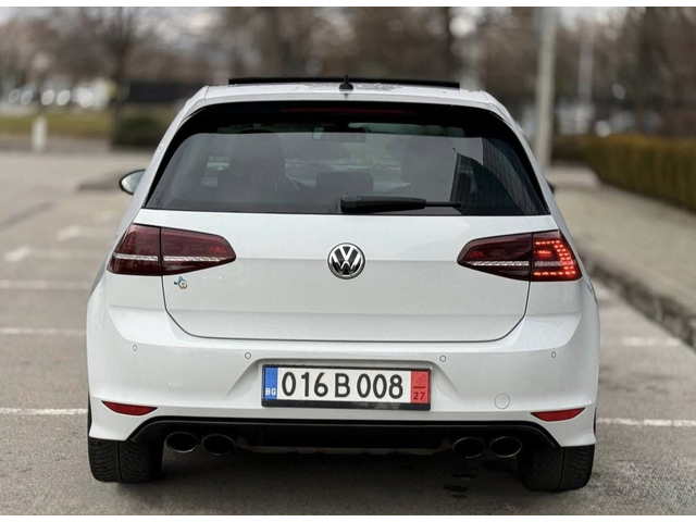 VW Golf 2.0TSI R 4motion - автомобили, коли, обяви за нови и употребявани 2