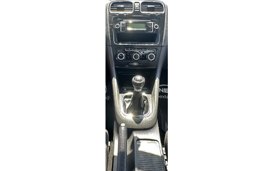 VW Golf 1.6i 102HP - автомобили, коли, обяви за нови и употребявани 11