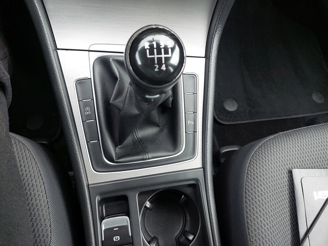 VW Golf 7 1, 6TDI 110ps NAVI - автомобили, коли, обяви за нови и употребявани 11