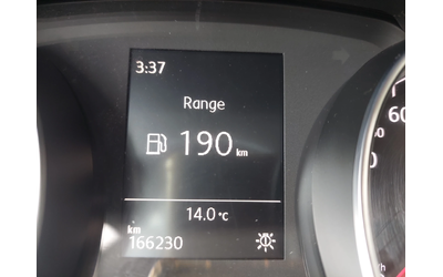 VW Golf 7 1, 6TDI 110ps NAVI - автомобили, коли, обяви за нови и употребявани 12