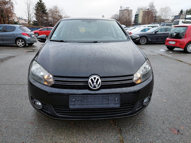 VW Golf 6 2, 0TDI AUTOMATIC - автомобили, коли, обяви за нови и употребявани 1