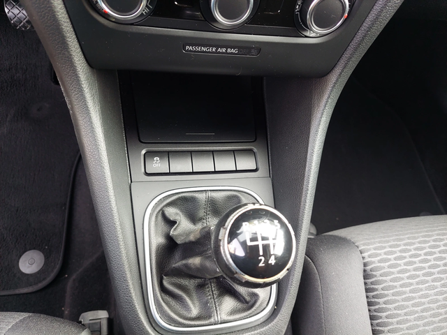 VW Golf 1, 4i 80ps СТАРИЯ МОТОР!!! - автомобили, коли, обяви за нови и употребявани 10