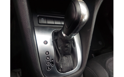 VW Golf 2, 0TDI 140ps DSG HIGHLINE - автомобили, коли, обяви за нови и употребявани 9