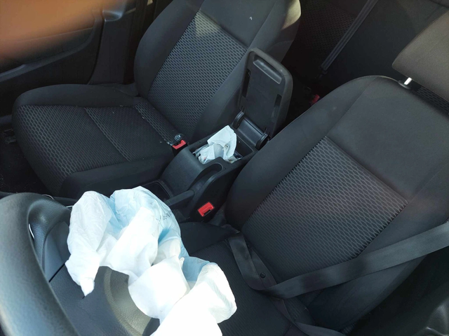 VW Golf 6 1,2TSI CBZ - автомобили, коли, обяви за нови и употребявани 5