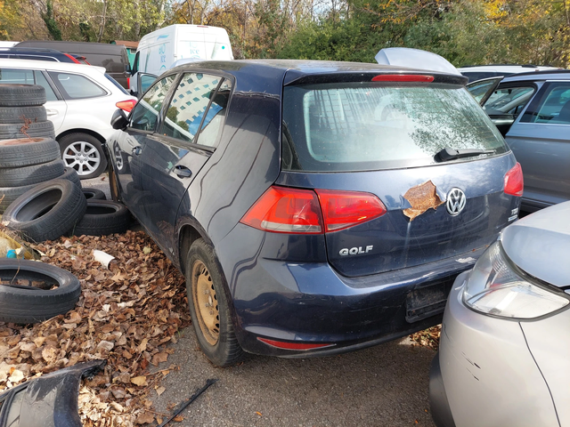 VW Golf 7 1, 2i 86ps CJZ мотор - автомобили, коли, обяви за нови и употребявани 2