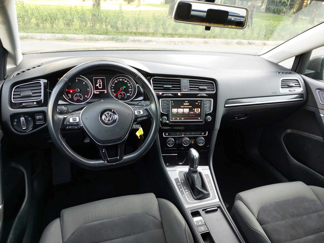 VW Golf 7 1, 6TDI 110ps AUT NAVI - автомобили, коли, обяви за нови и употребявани 5