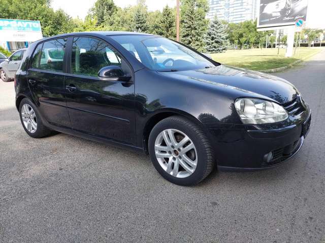 VW Golf 1, 6i 102ps  НЕ Е FSI !!! - автомобили, коли, обяви за нови и употребявани 1