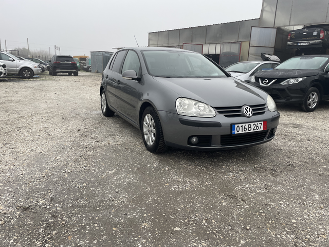 VW Golf, 2008 г., 238000 км, 102 к.с. - автомобили, коли, обяви за нови и употребявани 2