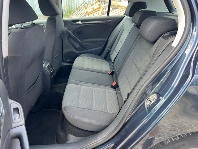VW Golf 6 1.6TDI-105к.с./ Автопилот/ Климатроник/ EURO5B - автомобили, коли, обяви за нови и употребявани 12