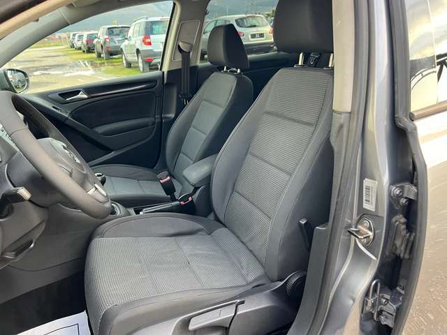 VW Golf 1.6TDI 105к.с. Парктроник/ Навигация/Euro5A/Италия - автомобили, коли, обяви за нови и употребявани 10