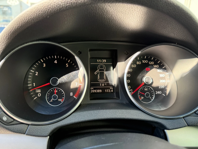 VW Golf 1, 4TSI+ Подгрев+ Навигация+ МНОГО ИКОНОМИЧНО - автомобили, коли, обяви за нови и употребявани 11