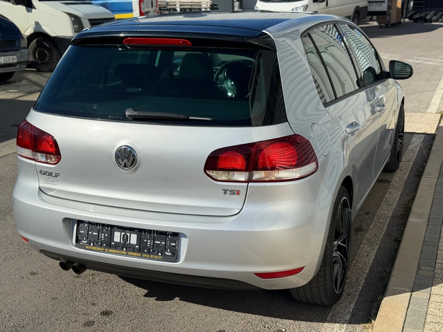 VW Golf 1, 4TSI+ Подгрев+ Навигация+ МНОГО ИКОНОМИЧНО - автомобили, коли, обяви за нови и употребявани 4