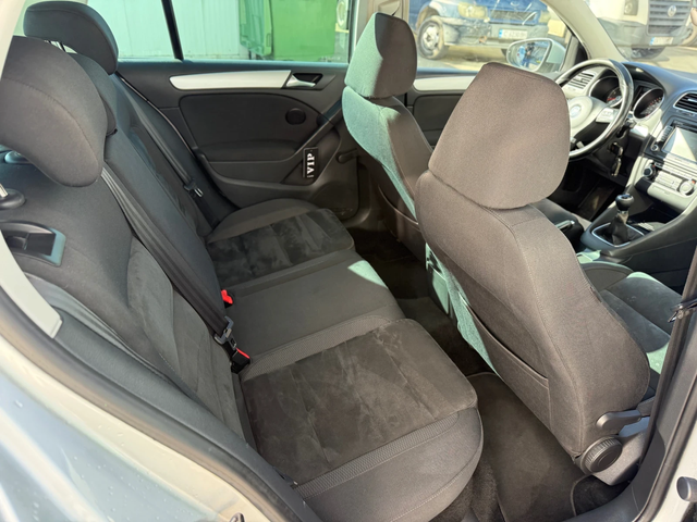 VW Golf 1, 4TSI+ Подгрев+ Навигация+ МНОГО ИКОНОМИЧНО - автомобили, коли, обяви за нови и употребявани 8