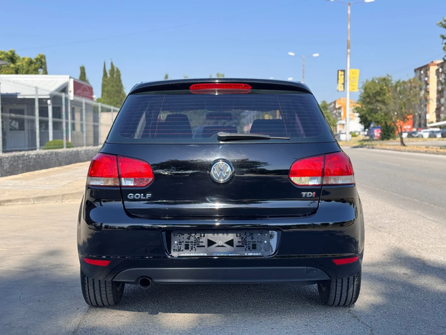 VW Golf 1.6TDI 105кс * ПЕРФЕКТЕН* - автомобили, коли, обяви за нови и употребявани 3