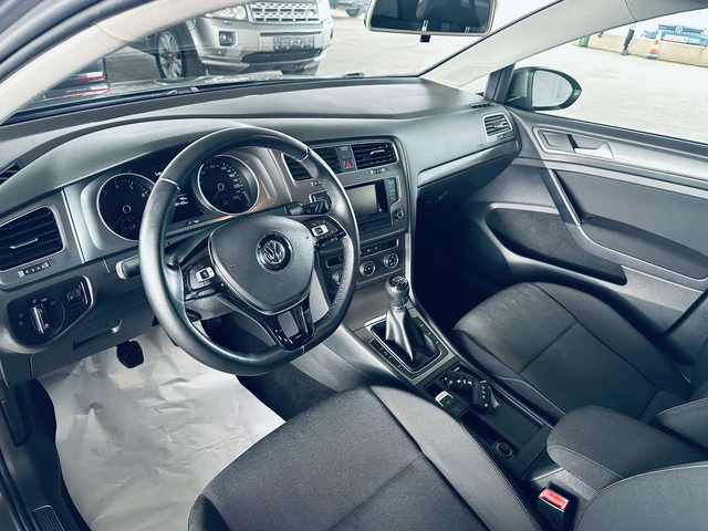 VW Golf 1.4TGI - автомобили, коли, обяви за нови и употребявани 8