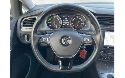 VW Golf E GERMANY - автомобили, коли, обяви за нови и употребявани 11