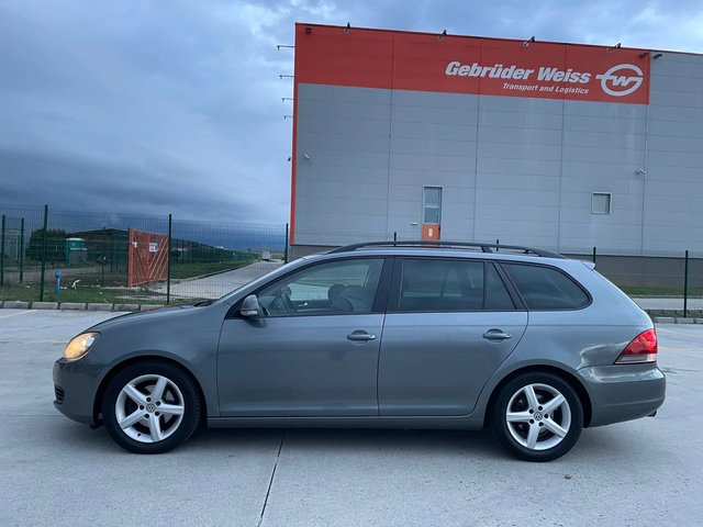 VW Golf 1.6i Germany - автомобили, коли, обяви за нови и употребявани 3