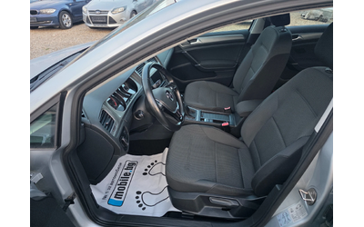 VW Golf 1.4 GDI - автомобили, коли, обяви за нови и употребявани 11