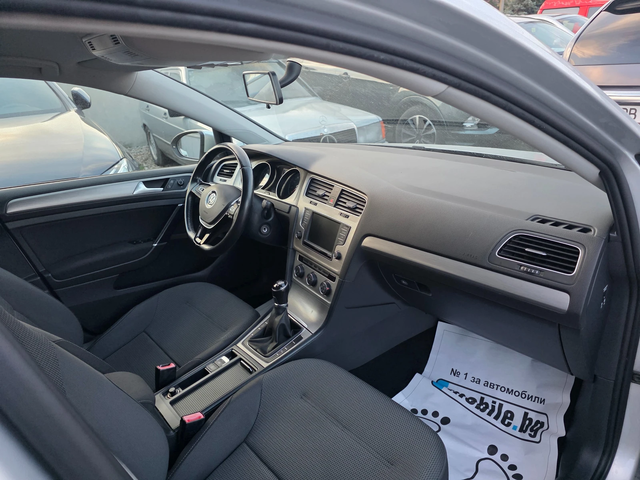 VW Golf 1.4 GDI - автомобили, коли, обяви за нови и употребявани 14