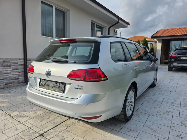 VW Golf 1.4 GDI - автомобили, коли, обяви за нови и употребявани 4