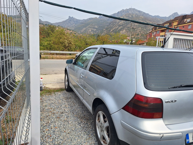 VW Golf 1.9 TDI 4X4 НАПЪЛНО ОТСЛУЖЕН - автомобили, коли, обяви за нови и употребявани 7